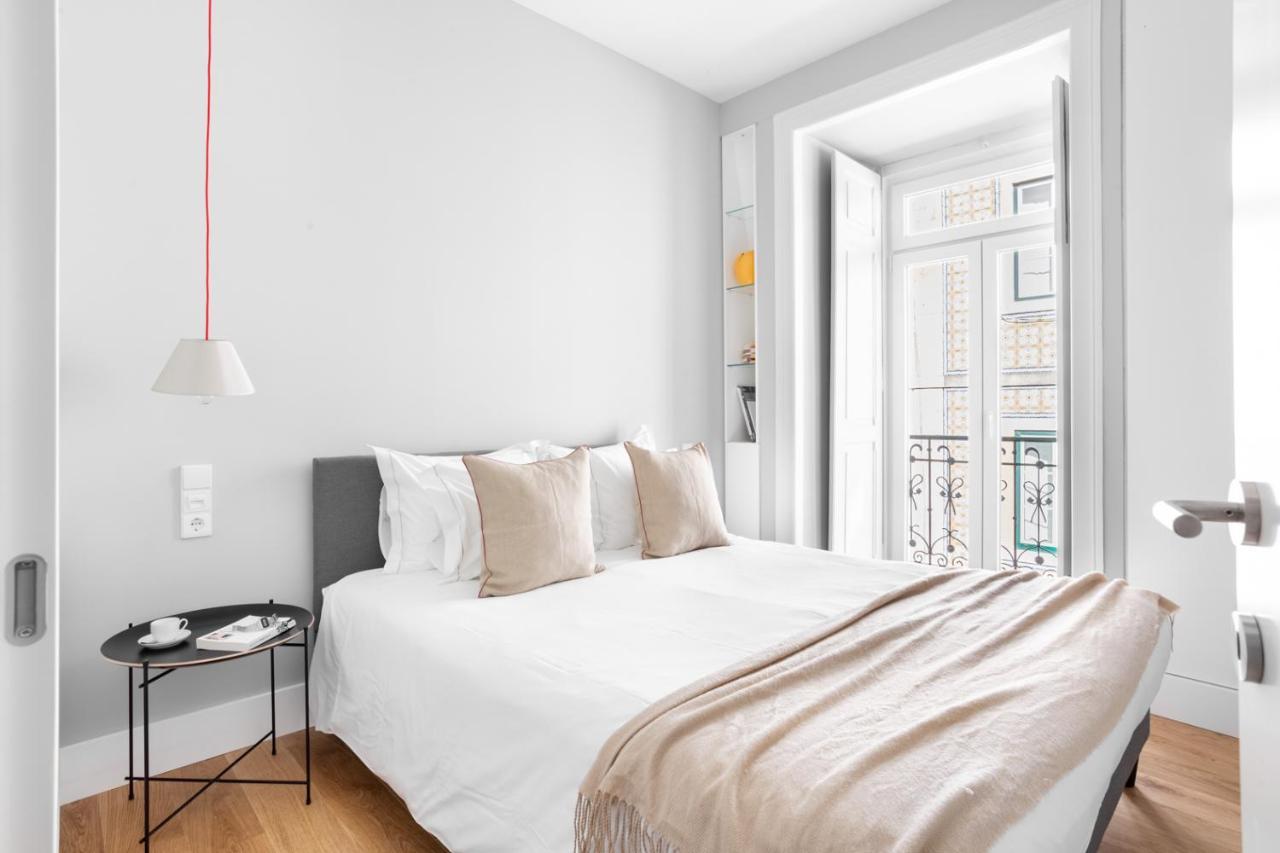 Joivy Marvelous 3-Bed Home With Astonishing View And Terrace, Nearby St George Castle Lisboa Eksteriør bilde
