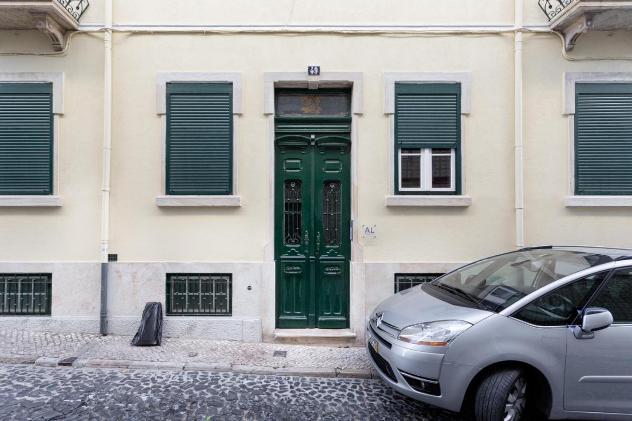 Joivy Marvelous 3-Bed Home With Astonishing View And Terrace, Nearby St George Castle Lisboa Eksteriør bilde